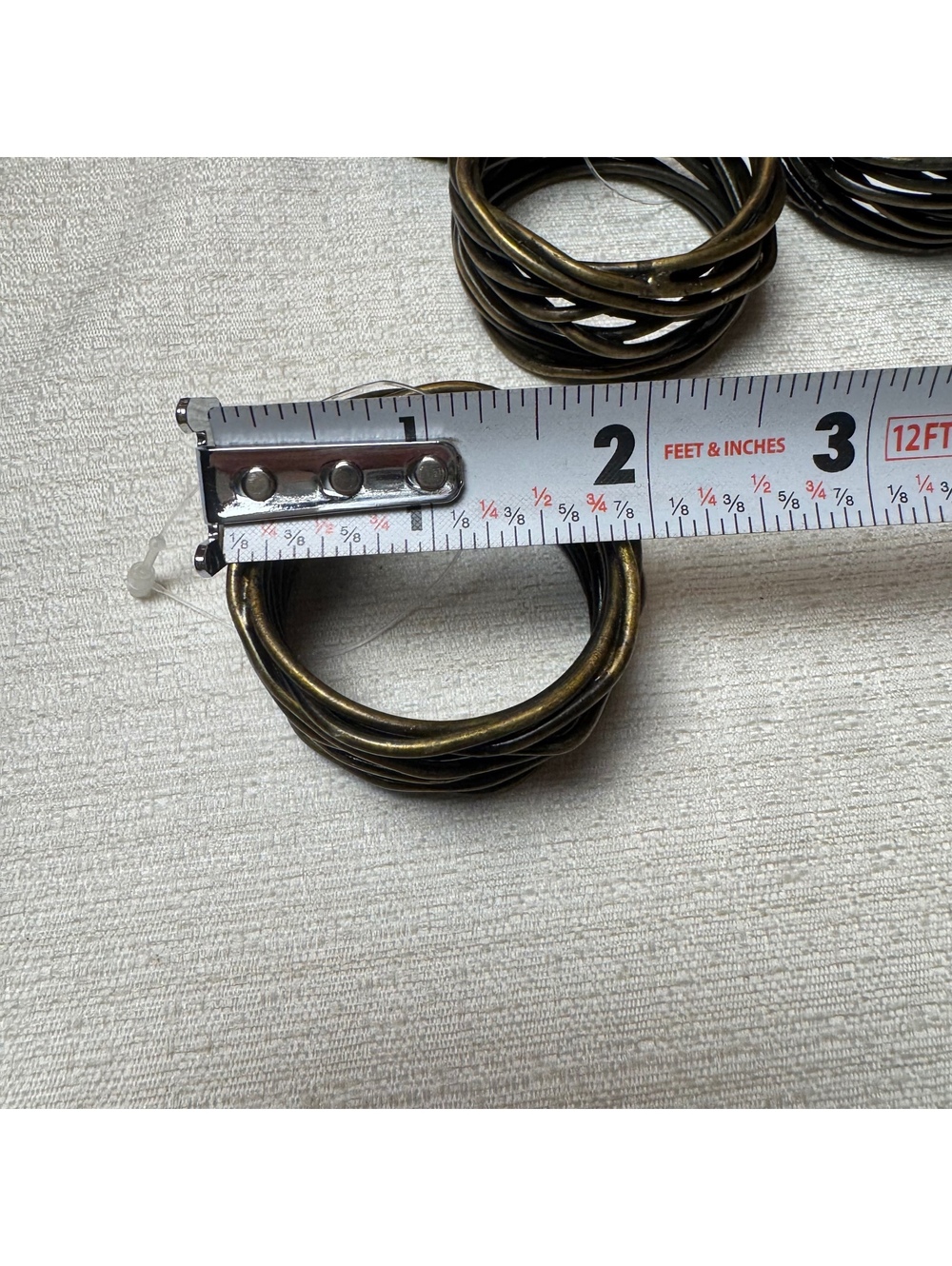 Excell Home Fashions Twisted Brass Wire Napkin Rings Set of 8 New With Tags - Picture 6 of 8